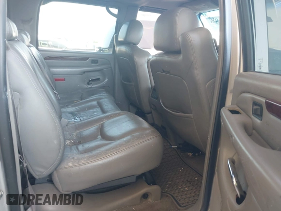 2005 Cadillac Escalade EXT z VIN 3GYEK62N55G191729, wystawiony jako IAAI lot #41980605 z przebiegiem 224 349 mil mil oraz . Historia ofert i sprzedaży dostępna na DreamBid. Obrazek 8.