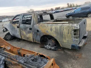2006 Lincoln Mark LT with VIN 5LTPW18566FJ18883, listed as a Copart auction lot 77406254 with 0 mi miles and Non Repairable. Bid and sale history available at carsss.com. Image 2.