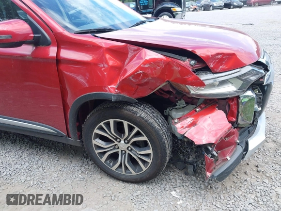 2018 Mitsubishi Outlander ES with VIN JA4AZ3A35JZ034429, listed as a IAAI auction lot 42644787 with 20,116 mi miles and . Bid and sale history available at DreamBid. Image 6.