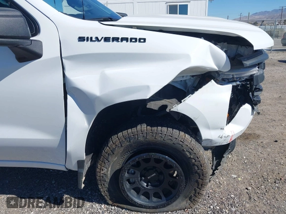 2024 Chevrolet Silverado 1500 Custom with VIN 1GCPABEK7RZ157809, listed as a IAAI auction lot 41632954 with 7,884 mi miles and . Bid and sale history available at DreamBid. Image 6.