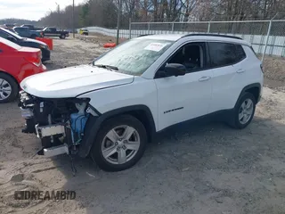 2022 Jeep Compass Latitude with VIN 3C4NJCBB7NT214335, listed as a IAAI auction lot 41683856 with 41,871 mi miles and . Bid and sale history available at carsss.com. Image 19.