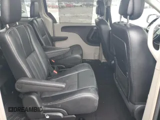 2015 Chrysler Town & Country Touring-L with VIN 2C4RC1CG4FR506913, listed as a Copart auction lot 82864954 with 104,778 mi miles and Salvage Title. Bid and sale history available at carsss.com. Image 11.
