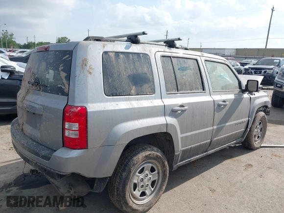 2017 Jeep Patriot Sport SE with VIN 1C4NJPBA8HD116584, listed as a IAAI auction lot 42067579 with Not provided miles and . Bid and sale history available at DreamBid. Image 4.