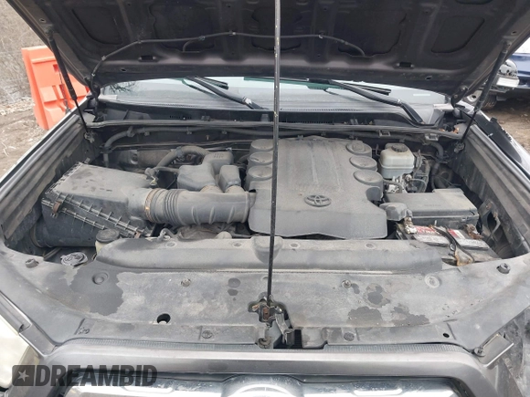 2010 Toyota 4Runner Trail with VIN JTEBU5JR5A5003435, listed as a IAAI auction lot 41560158 with 331,533 mi miles and . Bid and sale history available at DreamBid. Image 10.