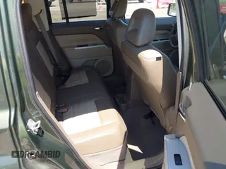 2008 Jeep Patriot Limited with VIN 1J8FT48W38D708743, listed as a IAAI auction lot 42665046 with 71,176 mi miles and . Bid and sale history available at DreamBid. Image 8.