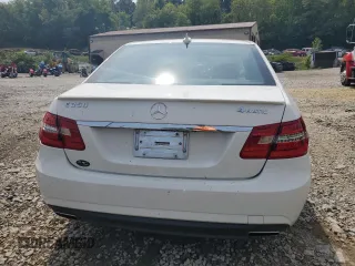 2012 Mercedes-Benz E 350 Luxury with VIN WDDHF8JB3CA635251, listed as a Copart auction lot 67448924 with 155,449 mi miles and Salvage title. Bid and sale history available at DreamBid. Image 6.