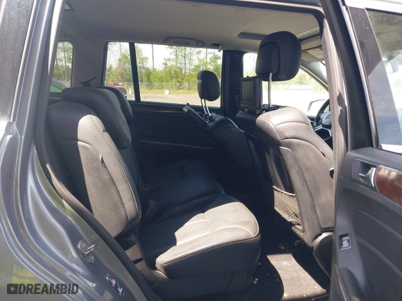 2011 Mercedes-Benz GL-Class GL 450 with VIN 4JGBF7BE9BA697556, listed as a IAAI auction lot 41897239 with 210,120 mi miles. Bid and sale history available at carsss.com. Image 8.