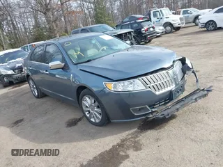 2012 Lincoln MKZ with VIN 3LNHL2JC4CR824632, listed as a IAAI auction lot 41389859 with 110,860 mi miles. Bid and sale history available at carsss.com. Image 1.