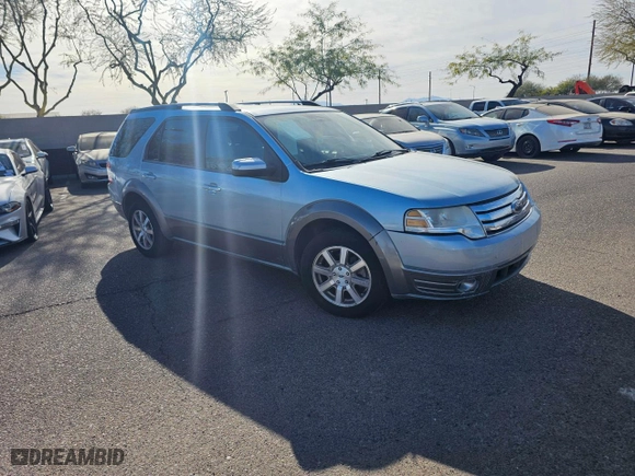 2009 Ford Taurus X SEL with VIN 1FMDK02W49GA02153, listed as a Copart auction lot 88343275 with 200,015 mi miles and Clean Title. Bid and sale history available at carsss.com. Image 1.