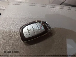 2016 Hyundai Sonata Limited z VIN 5NPE34AF7GH436302, wystawiony jako IAAI lot #42259678 z przebiegiem 71 924 mil mil oraz . Historia ofert i sprzedaży dostępna na DreamBid. Obrazek 11.