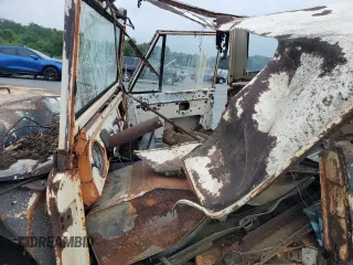 1976 Ford Bronco z VIN U15JLC14916, wystawiony jako Copart lot #62899905 z przebiegiem 85 866 mil mil oraz Czysty tytuł • Clean title. Historia ofert i sprzedaży dostępna na DreamBid. Obrazek 7.