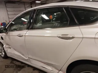 2018 Ford Fusion Energi SE with VIN 3FA6P0PU9JR264257, listed as a IAAI auction lot 41587659 with 85,832 mi miles. Bid and sale history available at carsss.com. Image 15.