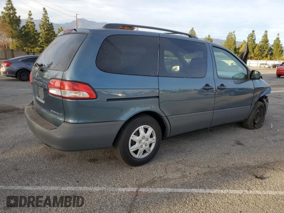 2003 Toyota Sienna CE z VIN 4T3ZF19CX3U539489, wystawiony jako Copart lot #42619745 z przebiegiem 216 284 mil mil oraz Szkoda całkowita • Salvage title. Historia ofert i sprzedaży dostępna na DreamBid. Obrazek 3.