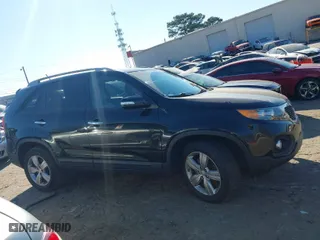 2013 Kia Sorento EX with VIN 5XYKU3A63DG417274, listed as a IAAI auction lot 41668613 with 108,531 mi miles. Bid and sale history available at carsss.com. Image 13.