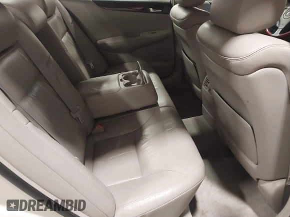 2003 Lexus ES 300 with VIN JTHBF30G530105903, listed as a IAAI auction lot 40929719 with 192,109 mi miles and . Bid and sale history available at DreamBid. Image 8.