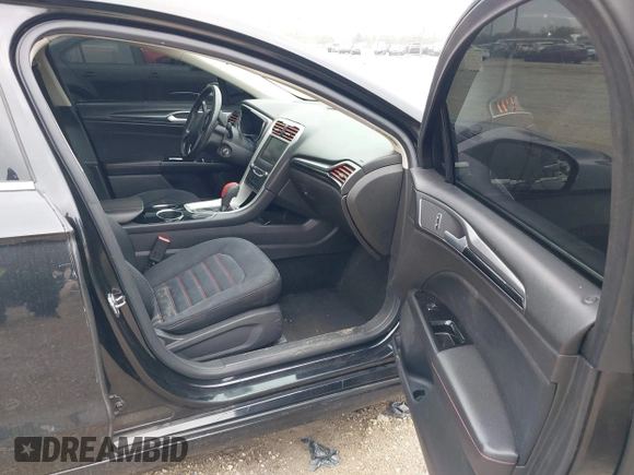 2013 Ford Fusion SE with VIN 3FA6P0HR4DR206426, listed as a IAAI auction lot 42193396 with 160,420 mi miles and . Bid and sale history available at DreamBid. Image 5.