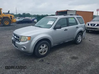 2011 Ford Escape XLS с VIN 1FMCU0C73BKB19965, выставлен на аукционе IAAI как лот 42669153 с пробегом 183 982 миль миль и . История ставок и продаж доступна на DreamBid. Изображение 2.