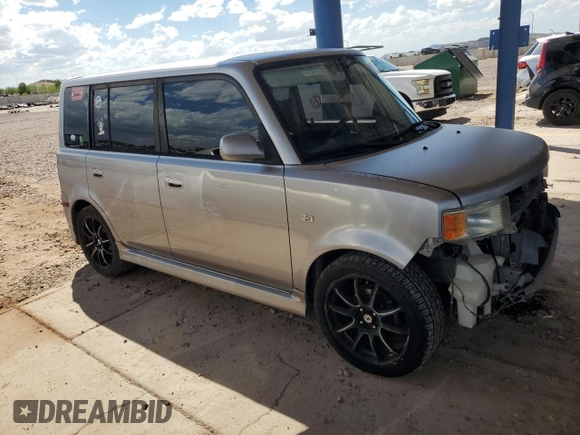 2006 Scion xB with VIN JTLKT324464084864, listed as a Copart auction lot 71895544 with 318,759 mi miles and Salvage Title. Bid and sale history available at carsss.com. Image 4.