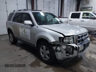 2009 Ford Escape Limited с VIN 1FMCU94G29KC05247, выставлен на аукционе IAAI как лот 41417395 с пробегом 204 256 миль миль и . История ставок и продаж доступна на DreamBid. Изображение 1.