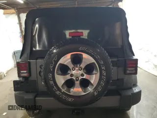 2018 Jeep Wrangler JK Unlimited Sahara with VIN 1C4HJWEG2JL848115, listed as a Copart auction lot 80292624 with 72,591 mi miles and Salvage Title. Bid and sale history available at carsss.com. Image 6.