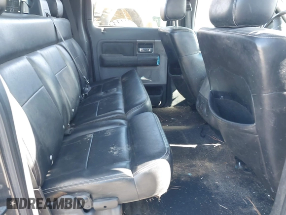 2004 Ford F-150 XLT with VIN 1FTPW14504KB31173, listed as a IAAI auction lot 41795466 with 192,950 mi miles. Bid and sale history available at carsss.com. Image 8.