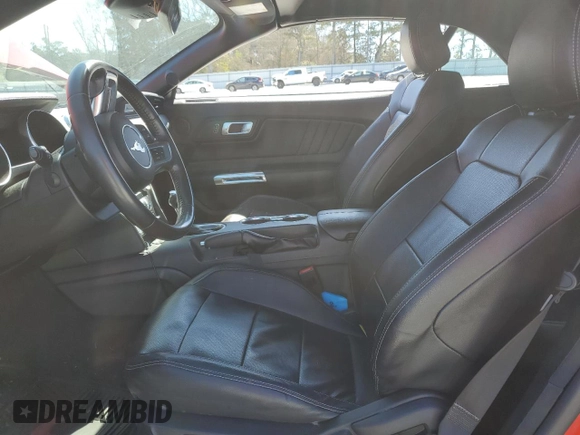 2022 Ford Mustang EcoBoost z VIN 1FATP8UH0N5115883, wystawiony jako Copart lot #49537545 z przebiegiem 57 124 mil mil oraz Szkoda całkowita • Salvage title. Historia ofert i sprzedaży dostępna na DreamBid. Obrazek 10.