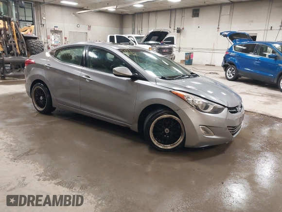 2012 Hyundai Elantra GLS с VIN KMHDH4AE8CU216795, выставлен на аукционе IAAI как лот 42199292 с пробегом 182 286 миль миль и . История ставок и продаж доступна на DreamBid. Изображение 1.