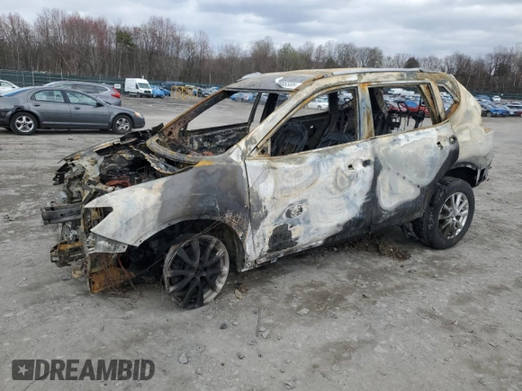 2018 Nissan Rogue SV with VIN KNMAT2MV0JP590769, listed as a Copart auction lot 52306585 with Not Provided miles and Salvage Title. Bid and sale history available at carsss.com. Image 1.