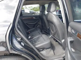 2011 Audi Q5 Premium Plus z VIN WA1LFAFP4BA117559, wystawiony jako IAAI lot #41727671 z przebiegiem 164 135 mil mil oraz . Historia ofert i sprzedaży dostępna na DreamBid. Obrazek 8.