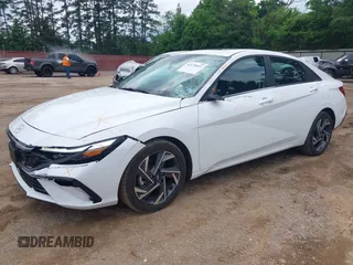 2024 Hyundai Elantra Limited with VIN KMHLP4DG5RU827792, listed as a IAAI auction lot 42179911 with 18,632 mi miles and . Bid and sale history available at DreamBid. Image 2.