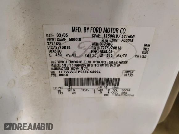 2005 Ford F-350 XL z VIN 1FTWW31P25EC64594, wystawiony jako Copart lot #61291725 z przebiegiem 209 965 mil mil oraz Czysty tytuł • Clean title. Historia ofert i sprzedaży dostępna na DreamBid. Obrazek 12.