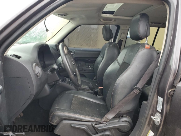 2016 Jeep Patriot 75th Anniversary with VIN 1C4NJRBBXGD724562, listed as a Copart auction lot 51134645 with Not Provided miles and Clean Title. Bid and sale history available at DreamBid. Image 7.