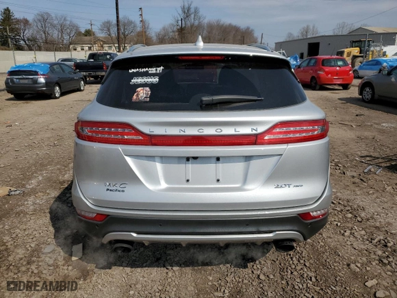 2017 Lincoln MKC Premiere with VIN 5LMCJ1D90HUL61234, listed as a Copart auction lot 47566845 with 101,260 mi miles and Salvage Title. Bid and sale history available at carsss.com. Image 6.