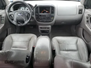2002 Ford Escape XLT Choice with VIN 1FMYU04182KD34094, listed as a Copart auction lot 57299225 with 154,784 mi miles and Salvage title. Bid and sale history available at DreamBid. Image 8.