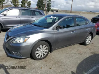 2018 Nissan Sentra S z VIN 3N1AB7AP4JY227818, wystawiony jako Copart lot #56672605 z przebiegiem 108 291 mil mil oraz Szkoda całkowita • Salvage title. Historia ofert i sprzedaży dostępna na DreamBid. Obrazek 1.