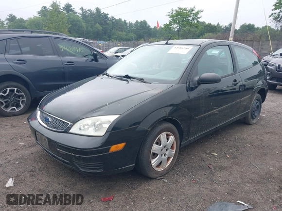 2005 Ford Focus S with VIN 3FAFP31N65R107956, listed as a IAAI auction lot 42686748 with 31,935 mi miles and . Bid and sale history available at DreamBid. Image 2.