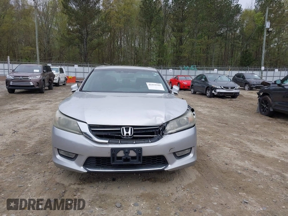 2013 Honda Accord Sdn EX-L with VIN 1HGCR2F86DA114954, listed as a IAAI auction lot 41919216 with 212,819 mi miles. Bid and sale history available at carsss.com. Image 12.