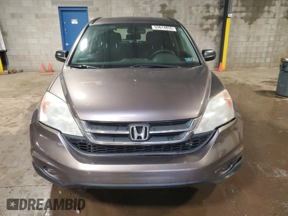 2010 Honda CR-V LX z VIN 5J6RE4H3XAL095434, wystawiony jako Copart lot #55614855 z przebiegiem 157 867 mil mil oraz Szkoda całkowita • Salvage title. Historia ofert i sprzedaży dostępna na DreamBid. Obrazek 5.