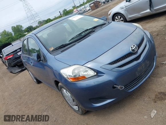 2007 Toyota Yaris with VIN JTDBT923X71093948, listed as a IAAI auction lot 39981180 with 317,082 mi miles. Bid and sale history available at carsss.com. Image 1.