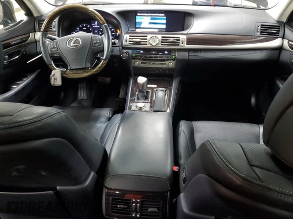 2016 Lexus LS 460 with VIN JTHCL5EF8G5026226, listed as a Copart auction lot 86094354 with 111,908 mi miles and Salvage title. Bid and sale history available at DreamBid. Image 8.