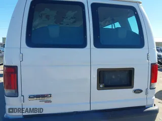 2008 Ford Econoline Passenger XL with VIN 1FBSS31L78DA03855, listed as a IAAI auction lot 40900794 with 989,635 mi miles and . Bid and sale history available at DreamBid. Image 16.