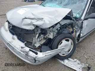 2001 Chevrolet Prizm z VIN 1Y1SK52851Z423703, wystawiony jako IAAI lot #42169702 z przebiegiem Nie podano mil oraz . Historia ofert i sprzedaży dostępna na DreamBid. Obrazek 6.