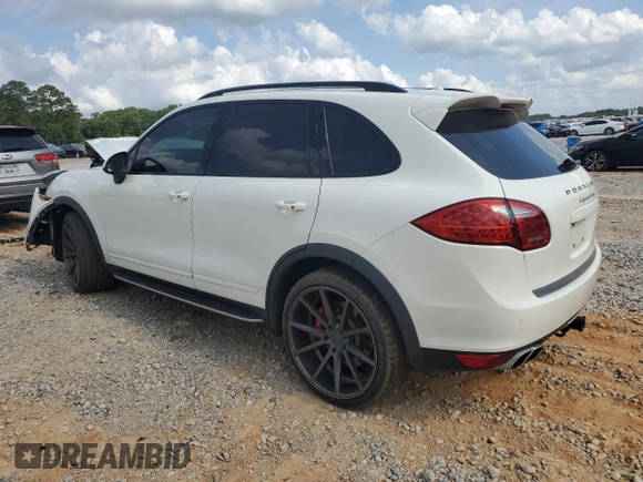2012 Porsche Cayenne Turbo z VIN WP1AC2A2XCLA81906, wystawiony jako Copart lot #57356955 z przebiegiem 118 855 mil mil oraz Szkoda całkowita • Salvage title. Historia ofert i sprzedaży dostępna na DreamBid. Obrazek 2.