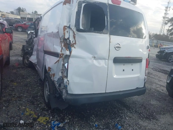 2018 Nissan NV200 Compact Cargo S with VIN 3N6CM0KN6JK705368, listed as a IAAI auction lot 41422665 with 65,873 mi miles. Bid and sale history available at carsss.com. Image 3.
