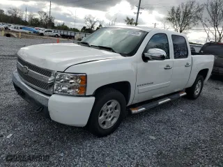 2007 Chevrolet Silverado 1500 LT w/1LT with VIN 3GCEK13M37G515987, listed as a Copart auction lot 45538835 with 174,317 mi miles and Salvage Title. Bid and sale history available at carsss.com. Image 1.