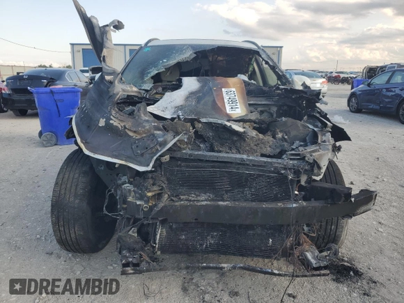 2022 Volvo XC60 Momentum with VIN YV4L12RK9N1019901, listed as a Copart auction lot 63749914 with Not provided miles and Non repairable. Bid and sale history available at DreamBid. Image 5.