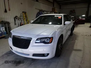 2013 Chrysler 300 with VIN 2C3CCABG7DH682756, listed as a Copart auction lot 48942725 with 136,833 mi miles and Salvage Title. Bid and sale history available at carsss.com. Image 11.