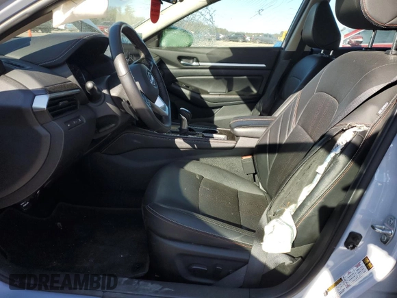 2024 Nissan Altima SR with VIN 1N4BL4CV2RN408648, listed as a Copart auction lot 49713425 with 15,704 mi miles and Salvage Title. Bid and sale history available at DreamBid. Image 7.