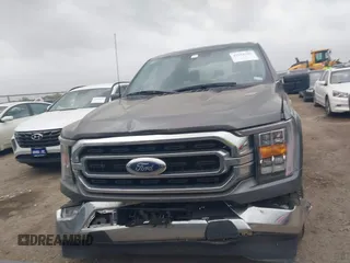 2023 Ford F-150 XL z VIN 1FTEW1CP4PKE40479, wystawiony jako IAAI lot #41954181 z przebiegiem 25 071 mil mil oraz . Historia ofert i sprzedaży dostępna na DreamBid. Obrazek 12.
