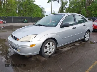2001 Ford Focus ZTS with VIN 1FAHP383X1W114154, listed as a IAAI auction lot 42114666 with 198,248 mi miles and . Bid and sale history available at carsss.com. Image 2.